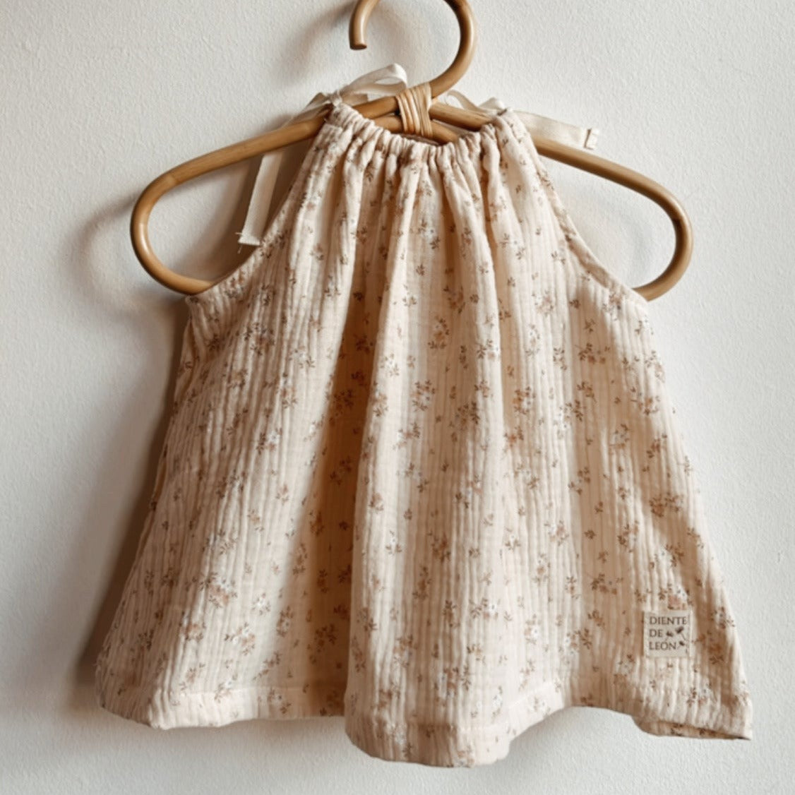 Brusa Olivia (talla 3-6m)