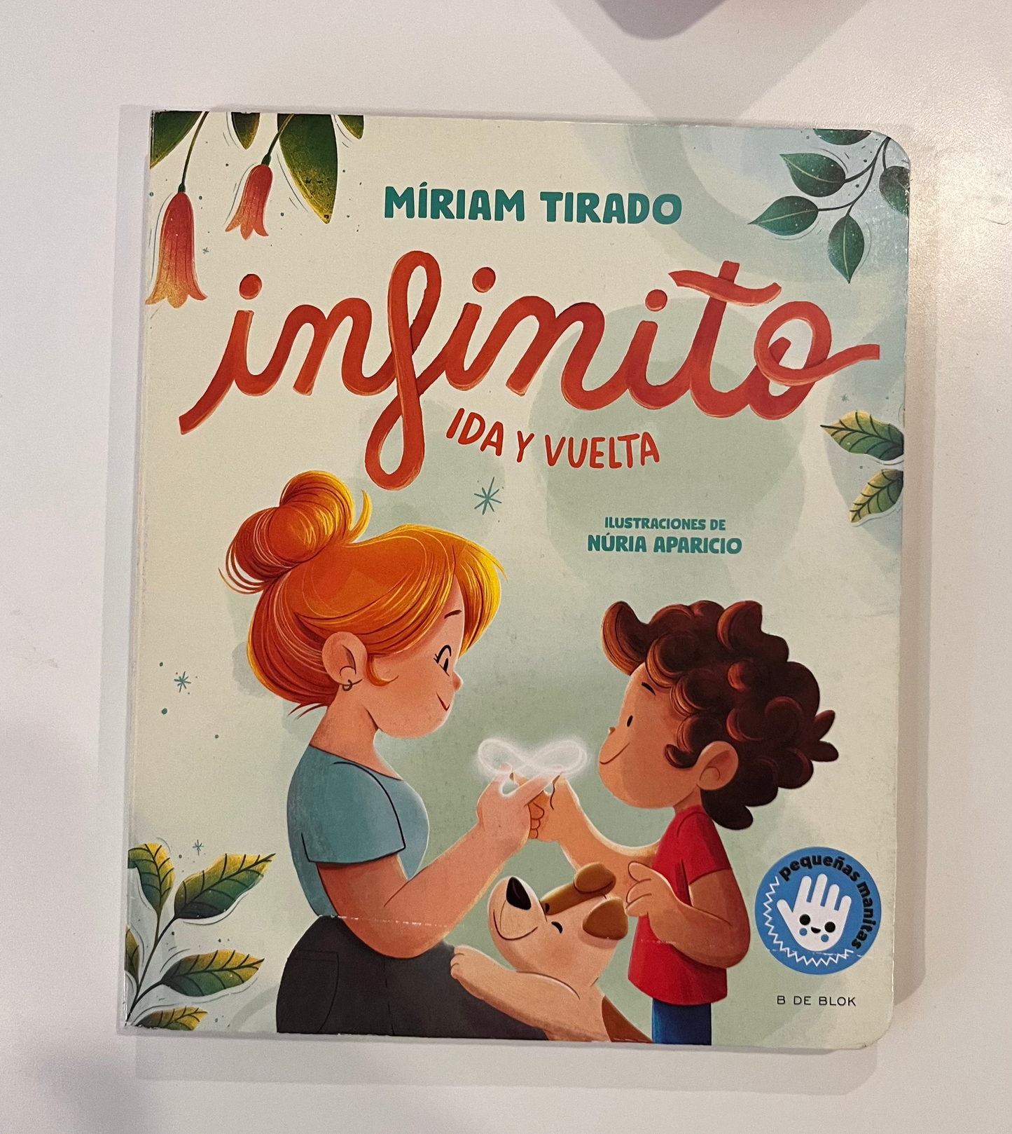 Libro “Infinito. Ida y vuelta”